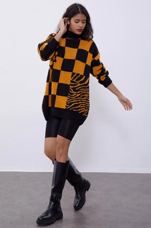 Oranj Desenli Oversize Triko Kazak SWK4441OR