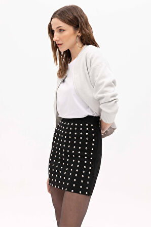 Siyah Zımbalı Mini Triko Etek