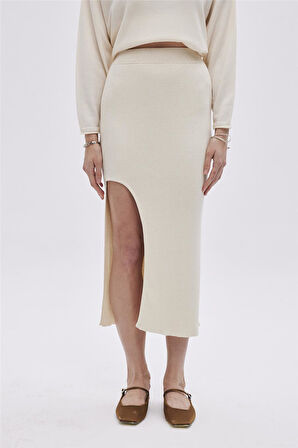 Ekru Derin Yırtmaçlı Midi Triko Etek