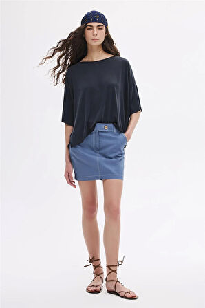 Kontrast Dikişli Mini Etek