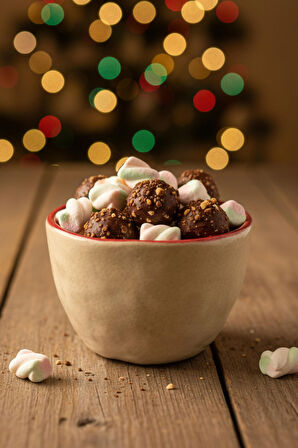 Kırmızı İç Yüzeyli Seramik Kase