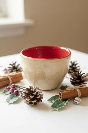 Kırmızı İç Yüzeyli Seramik Kase