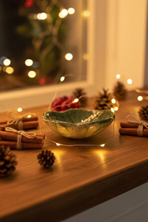 Yeşil Yaprak Formlu Seramik Kase