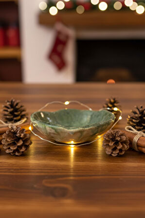 Yeşil Yaprak Formlu Seramik Kase