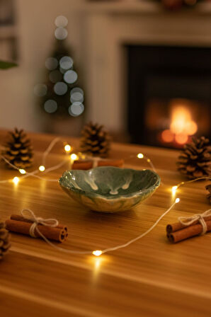 Yeşil Yaprak Formlu Seramik Kase