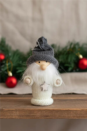 Yılbaşı Ağaç Süsü – Gri Bereli Noel Figürü