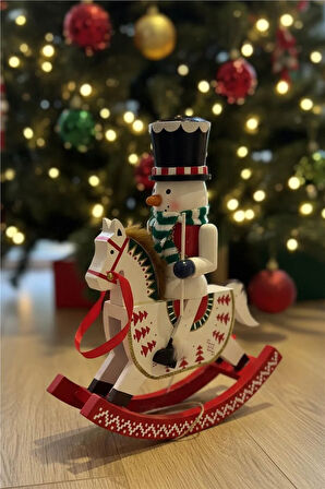 Atlı Kardan Adam Figürü