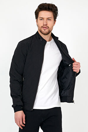 YENİ SEZON ERKEK SİYAH MEVSİMLİK TRİKO VE DERİ BİYE DETAYLI FERMUARLI İÇ CEPLİ MONT&CEKET