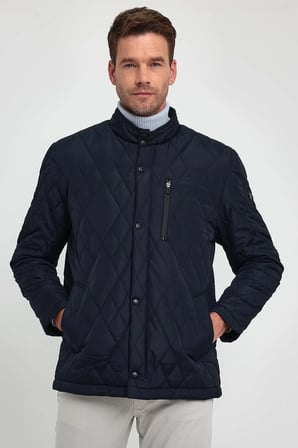Erkek Lacivert Standart Fit Normal Kesim İçi Kürklü Dik Yaka Çıtçıtlı Dolgulu Desenli Overcoat