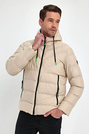 Erkek Krem Standart Fit Normal Kesim İçi Kürklü Sabit Kapüşon Dik Yaka Mont