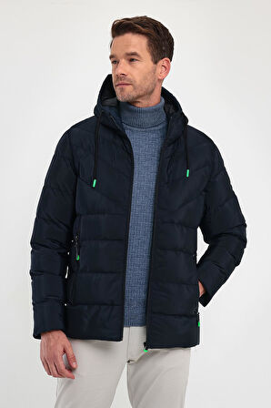 Erkek Lacivert Standart Fit Normal Kesim İçi Kürklü Sabit Kapüşon Dik Yaka Mont