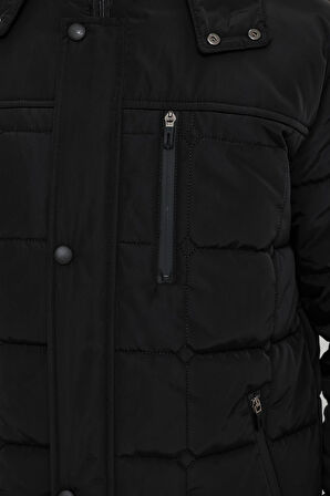 Erkek Siyah Standart Fit Normal Kesim Çıkmalı Kapüşon Dik Yaka Mont