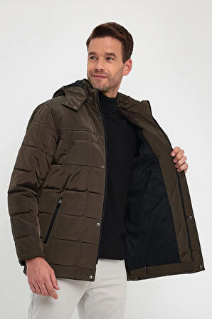 Erkek Kahverengi Standart Fit Normal Kesim Çıkmalı Kapüşon Dik Yaka Mont