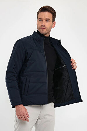 Erkek Lacivert Standart Fit Normal Kesim Dik Yaka Omuz Detaylı Kışlık Mont