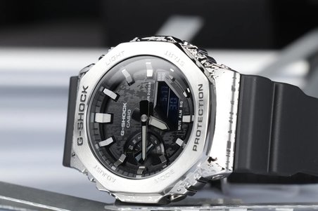 G-Shock Casio GM-2100GC-1ADR Kol Saati