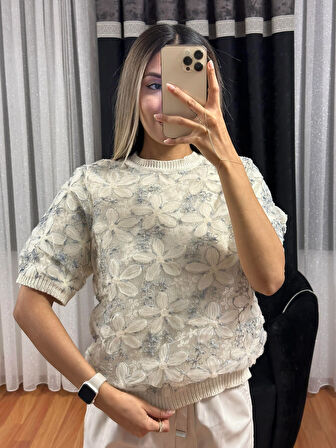 Pamuk Papatyalı Kısa Kollu Krem Kazak