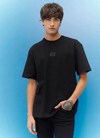 Lee Erkek T-shirt L222001001 L222001 Small Logo Oversize