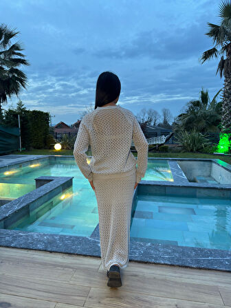 KADIN GRİ ÜÇ DÜĞMELİ HIRKA VE  ETEK AJURLU TRİKO ALT ÜST TAKIM