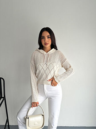 KADIN EKRU KAPÜŞONLU BAĞCIKLI BAKLAVA DESEN TRİKO BLUZ 