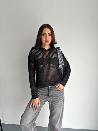 KADIN SİYAH KAPÜŞONLU BAĞCIKLI AJURLU TRİKO BLUZ