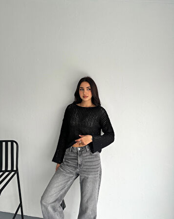 KADIN SİYAH AJURLU MEVSİMLİK TRİKO BLUZ