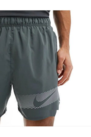 Running Challenger Flash 5Inch Reflective Short