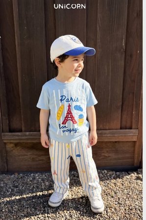 Erkek Çocuk Paris Temalı Tişört ve Müslin Pantolon Takım