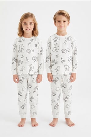 Çocuk Yeniden Boyanabilir Pijama Takımı ve 6'lı Boya Kalem Seti