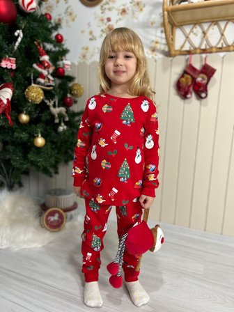 Çocuk Yeni Yıl Temalı Pijama Takımı Kırmızı