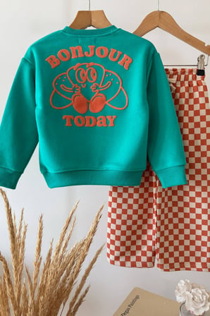 Erkek Çocuk Sırt Baskılı Sweatshirt ve Damalı Eşofman Takım