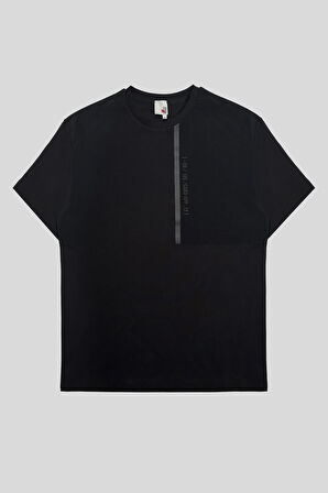 Bisiklet Yaka Göğsü Garni ve Baskı Detaylı Erkek T-shirt