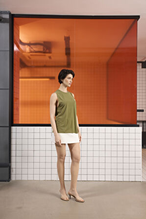 Bisiklet Yaka Sırtı Bağlama Detaylı Kadın t-shirt