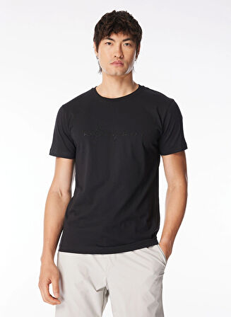 Bisiklet Yaka Önü Taşlı Yazılı %100 Pamuk Slim Fit Erkek T-shirt