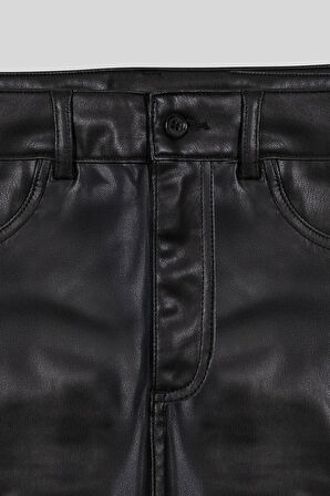 Deri Yırtmaçlı Kadın Etek