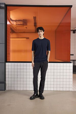 Bisiklet Yaka Çizgi Detaylı Triko Erkek Kazak