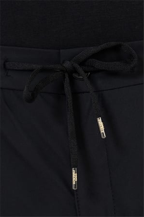 Beli Lastikli Arka Cepleri Çıtçıt Kapamalı Jogger Erkek Pantolon