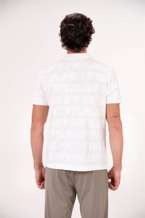 Polo Yaka Sol Göğsü Arma Detaylı Jakarlı Erkek T-shirt