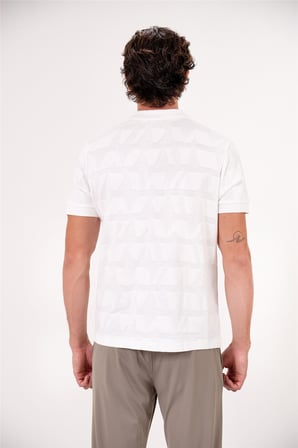 Polo Yaka Sol Göğsü Arma Detaylı Jakarlı Erkek T-shirt