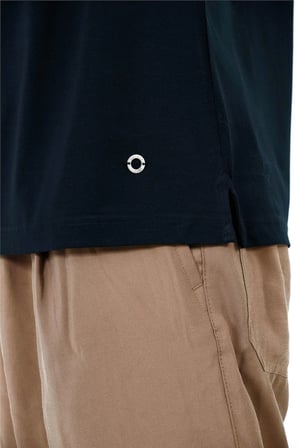 Bisiklet Yaka Kol Ucu ve Yakası Trikolu Basic Erkek T-shirt