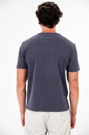 Bisiklet Yaka Cepli Basic Erkek T-shirt