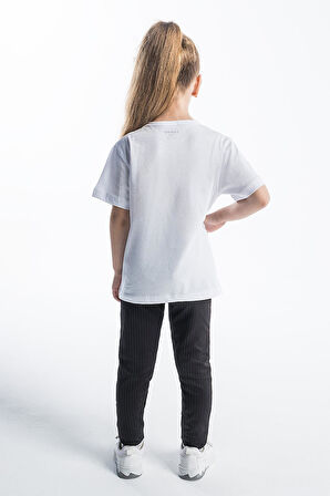 Kız Çocuk Türk Bayrak Göğüs Arma Baskılı Beyaz Tshirt