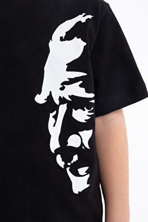 Erkek Çocuk Atatürk Siluet Baskılı Siyah Tshirt