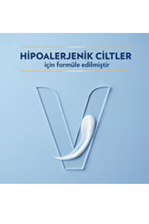 Vaseline Vücut Losyonu Hassas Bakım – Kuru, Çok Kuru ve Hassas Ciltler İçin Yoğun Nemlendirici, 200 ml