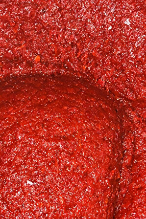 Ev Yapımı Gaziantep Acı + Tatlı Karışık Biber Salçası – %100 Doğal, Güneşte Kurutulmuş El Yapımı Salça, 1 Kg