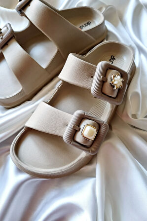 Kadın Yeni Sezon Rahat Taban Ultra Soft Aksesuarlı Terlik