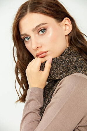 Kadın Kenarı Tığlamalı Püsküllü Yün Kaşkol M.Kahve