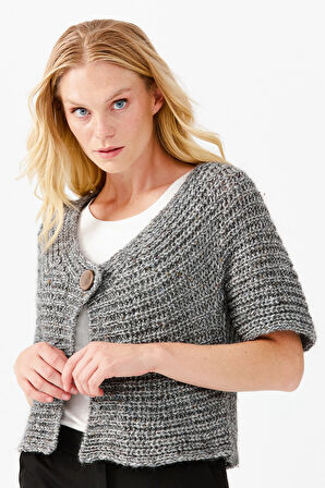 Kadın V Yaka Tek Düğmeli Kısa Yelek O.Füme