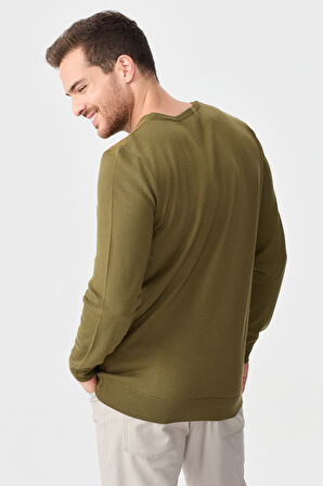 Erkek Önü Desenli Yün Kazak A.Haki