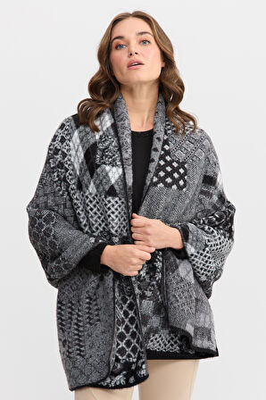 Kadın Kırk Yama Desenli Sakallı İpten Büyük Şal 1