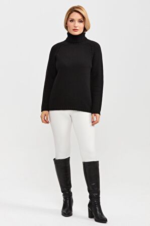 Kadın Tam Balıkçı Yaka Omzu Saç Örgülü Yün Kazak Siyah